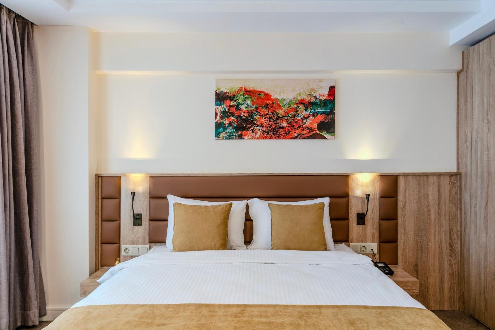 Roys Hotel & Suites Istanbul Eksteriør billede